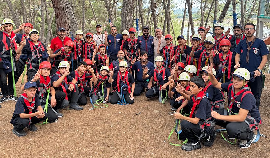 Osmaniye'de Mevlid-i Nebi izci kampı düzenlendi