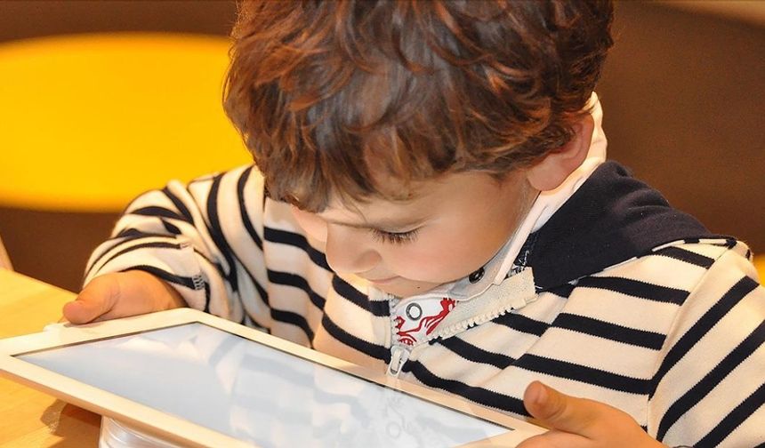 Sağlık Bakanlığından obezite ve dijital bağımlılığa karşı çocuk akademileri