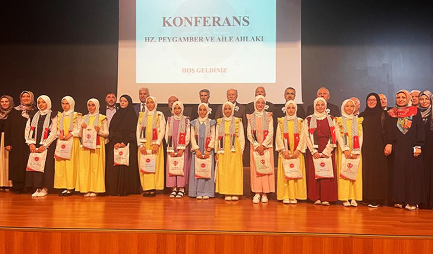 Sapanca'da "Hz. Peygamber ve Aile Ahlakı" konuşuldu