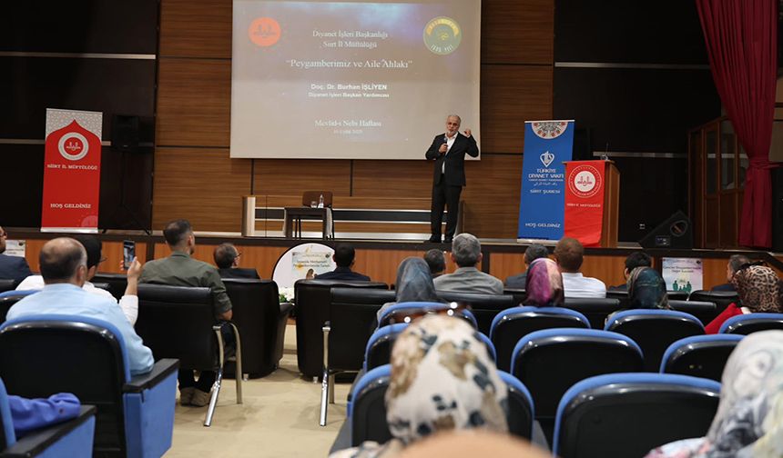 Siirt'te "Hz. Peygamber ve Aile Ahlakı" konferansı