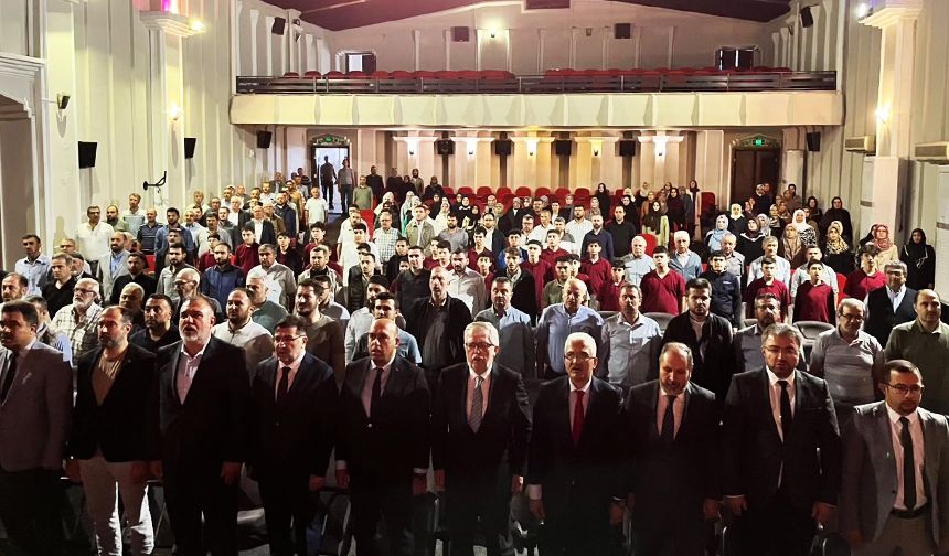 Akhisar'da "Peygamberimiz, Cami ve Namaz" konferansı