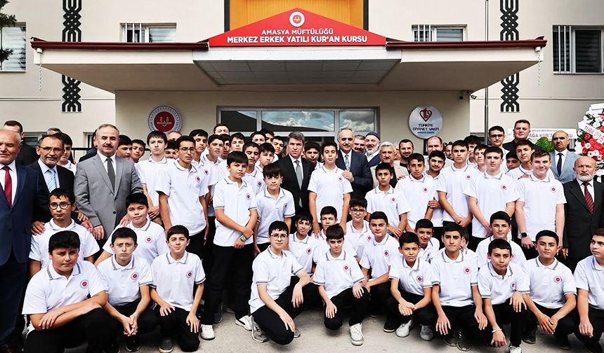 Amasya Merkez Kur’an Kursu dualarla çıldı