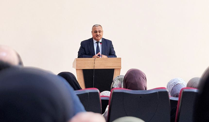 Müftü Demirel: İlahiyat eğitimi, sadece bilgi edinmek değildir