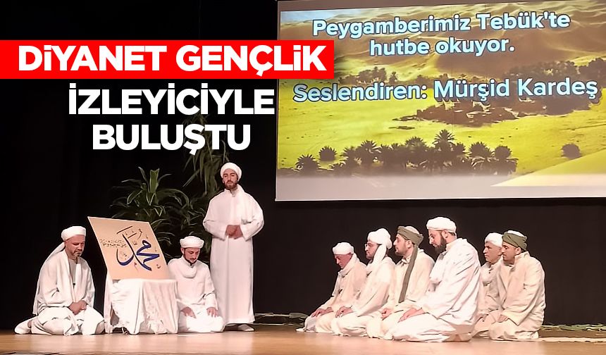 İzmit Diyanet Gençlik, tiyatroyla izleyiciyle buluştu