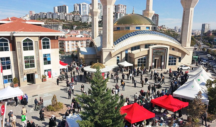 Mamak'ta Gazze için yardım kermesi açıldı