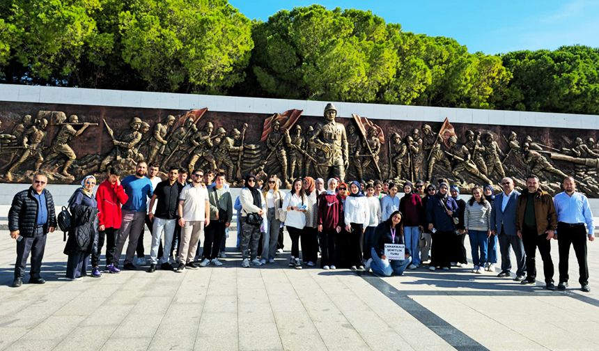 Menderes Diyanet gençlik tarihe yolculuk yaptı