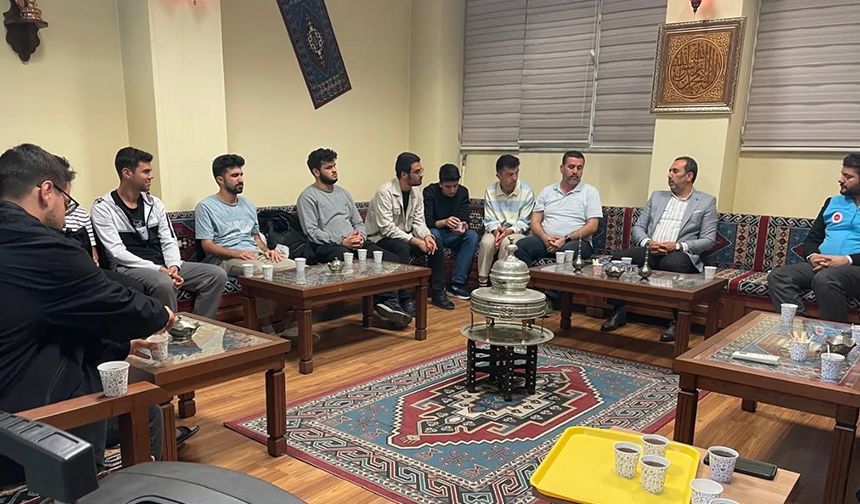 Menteşe'de gençler "İrfan Meclisi"nde