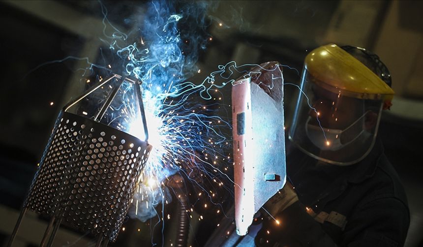 Sanayi üretim endeksi ağustosta aylık yüzde 0,4, yıllık yüzde 7,1 arttı