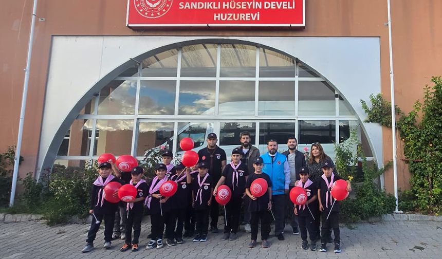 Diyanet izcilerinden büyüklere vefa ziyareti