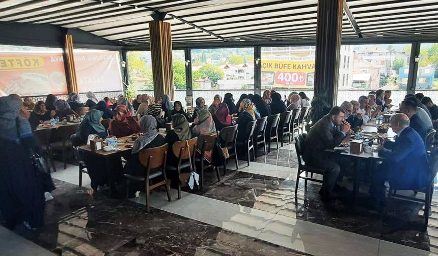 Sapanca'da din görevlileri unutulmadı