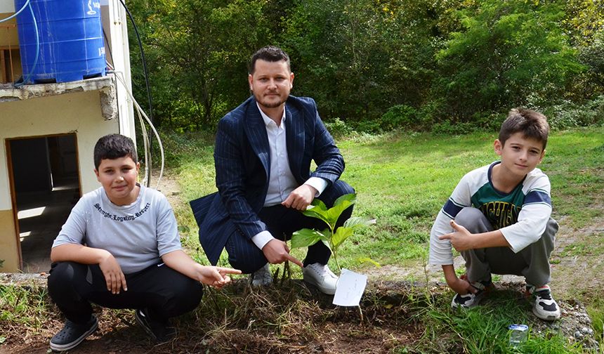 Vicdanın renkleri fidanlarla buluştu