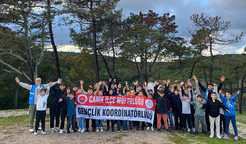 Canik Diyanet Gençlik gezide buluştu