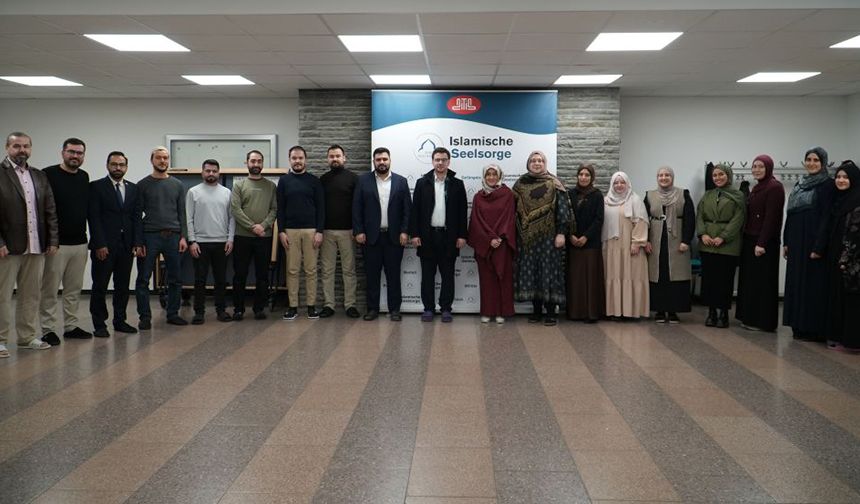 DİTİB, tam zamanlı manevi rehberler için ikinci eğitim programını başlattı