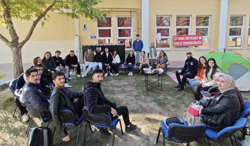 Gediz'de Diyanet İzcilik faaliyetleri devam ediyor