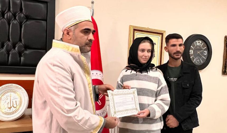 Rusyalı Suldania Yüksekova'da Müslüman oldu