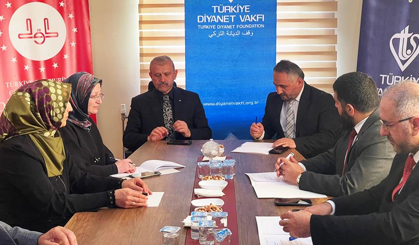 Hakkari'de TDV hizmetleri masaya yatırıldı