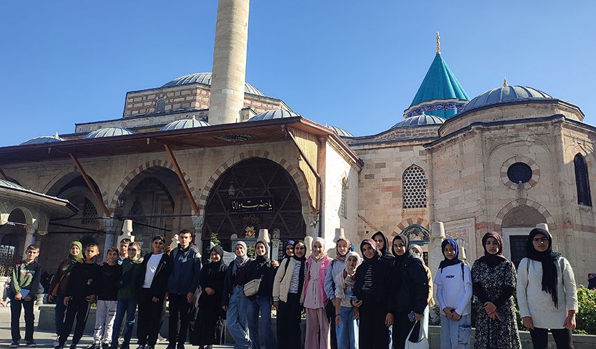 Kazımkarabekir Müftülüğü başarılı gençleri ödüllendirdi