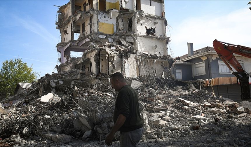 Sındırgı 'Genel Hayata Etkili Afet Bölgesi' ilan edildi