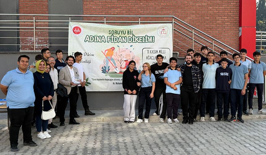 Kuşadası'nda "Soruyu Bil Adına Fidan Dikelim" projesi
