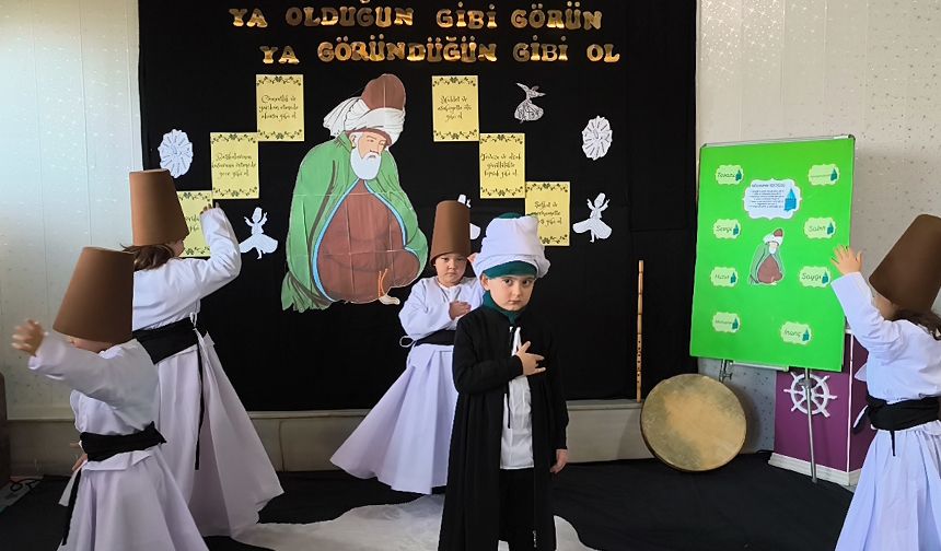 Anamurlu miniklerden sema gösterisi