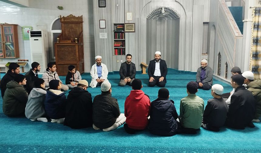 Bağlar'da "Cami-Genç Buluşması" gerçekleştirildi