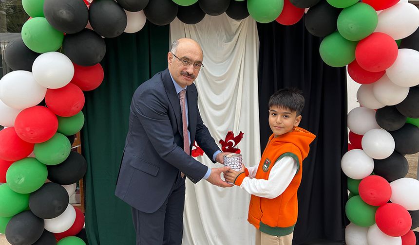 Bayraklı'dan Gazze'ye 3 Milyon yardım