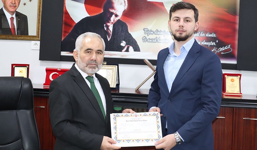 Çankırı'da Aşere Takrib Kursu mezunları belge aldı