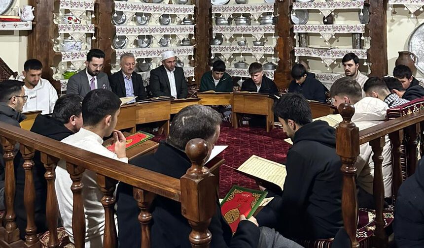 Diyanet Gençlik, hafız ocağında asırlık geleneği sürdürüyor