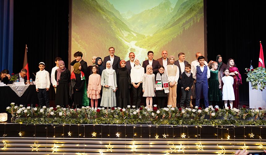 DİTİB'in geleneksel şiir yarışmasında ödüller sahiplerini buldu