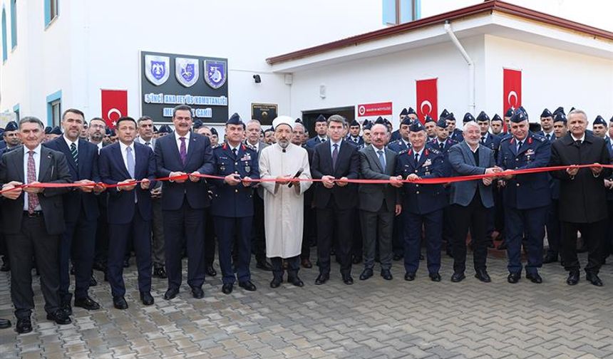 MERZİFON MEHMETÇİK CAMİİ DUALARLA AÇILDI