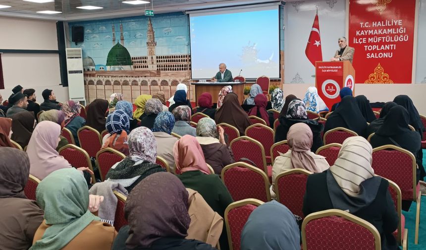 Şanlıurfa'da Kur’an kursu öğreticilerine eğitim semineri başlatıldı