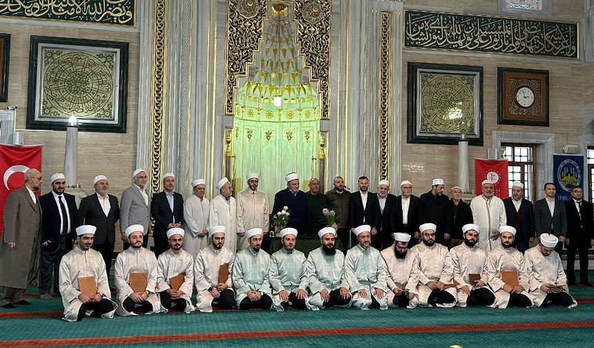 İstanbul'da kurra hafızlar icazet aldı