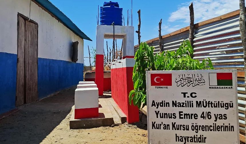 Nazillili minikler adına Afrika'da su kuyusu açıldı