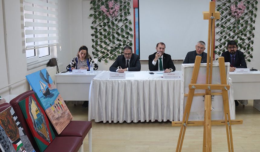 Pamukkale'de fırçalar Gazze’nin kutlu direnişini çizdi