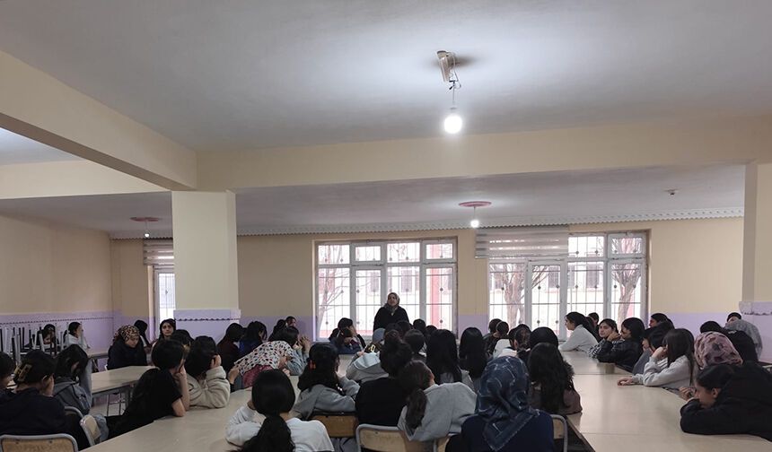 Çaldıran'da "Pansiyon Buluşmaları" sürüyor