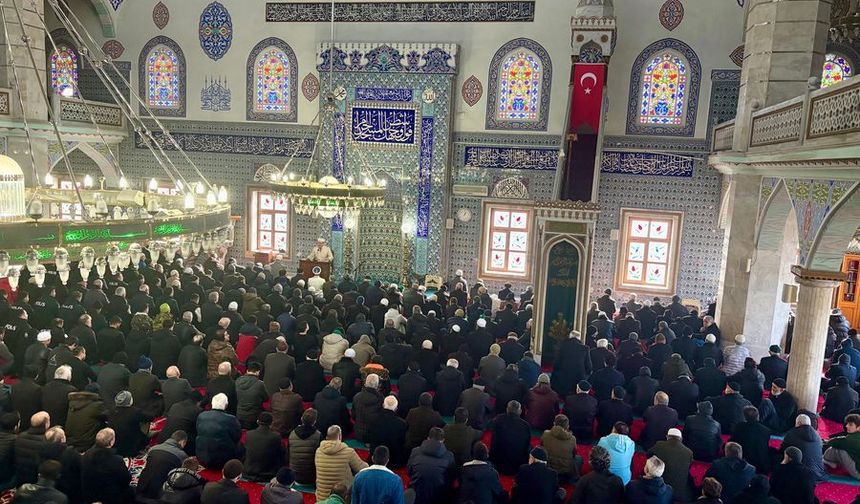 Yalova’da şehit olan polisler Bağcılar’da rahmetle anıldı