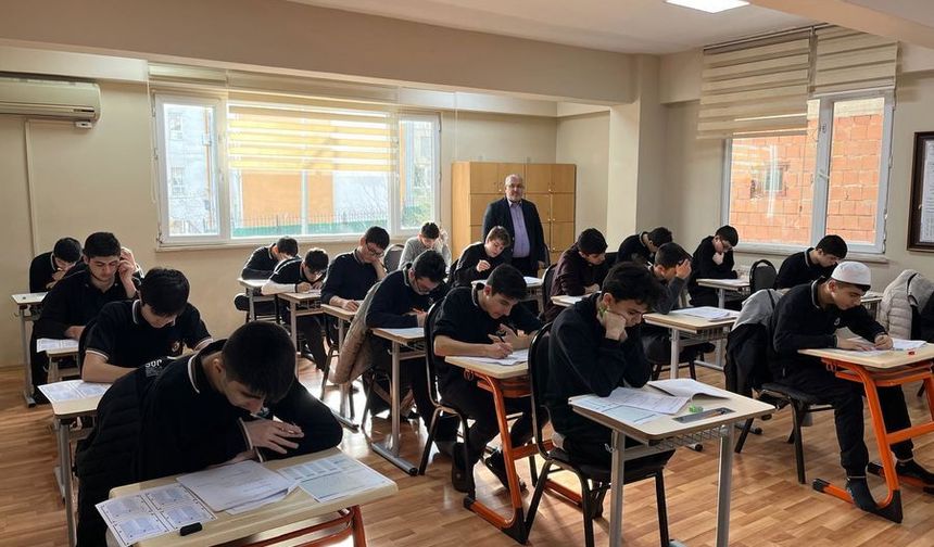 Kur'an'ı anlama programında sınav heyecanı