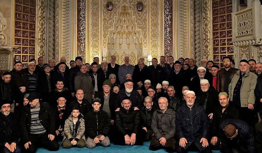 Bahçelievler’de sabah namazı buluşması düzenlendi