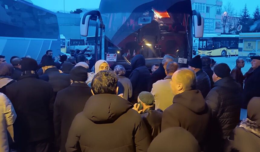 Umreciler Çankırı'dan dualarla yola çıktı