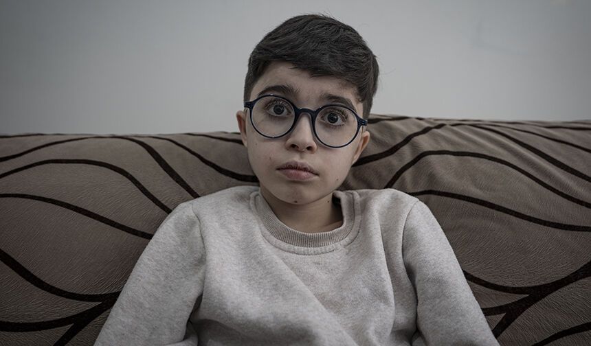 DMD hastası Ahmet'in tek hayali koşmak ve çocukluğunu yaşamak