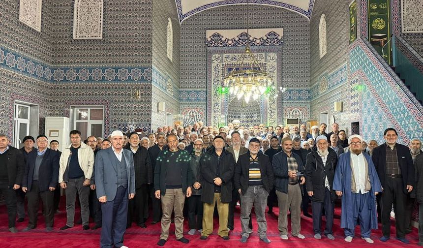 Esenler'de sabah namazı buluşmaları devam ediyor