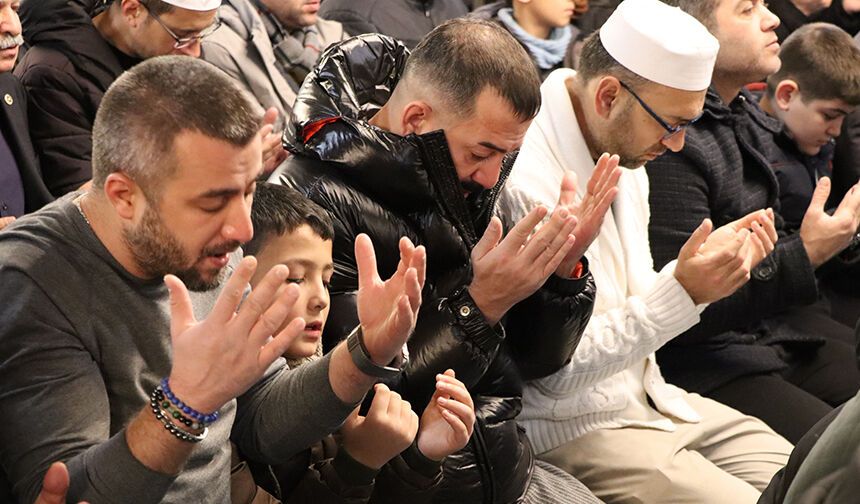 Aileler Kapu Camii'nde buluştu