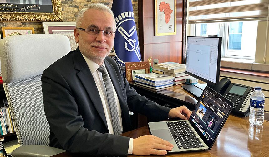 Çanakkale İl Müftüsü Bilgiç, AA'nın "Yılın Kareleri" oylamasına katıldı