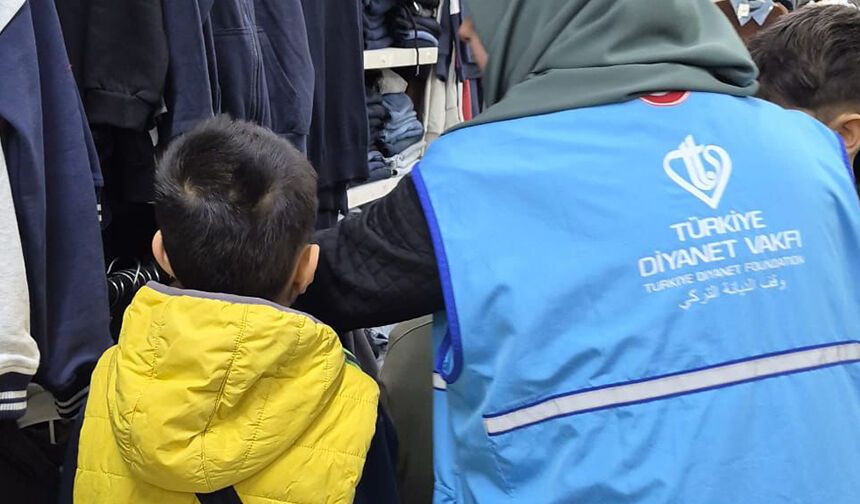 Osmaniye'de 113 Yetim güldürüldü