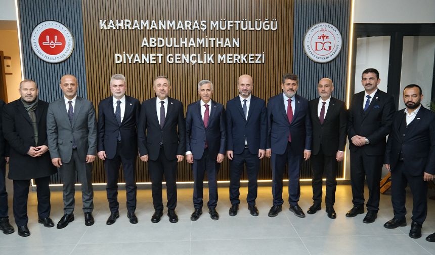 TÜRKİYE'NİN EN BÜYÜK DİYANET GENÇLİK MERKEZİ AÇILDI