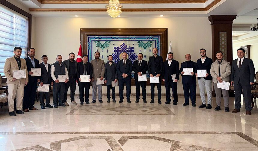 Adana’da "Talim ve Tashih-i Huruf Kursu" tamamlandı