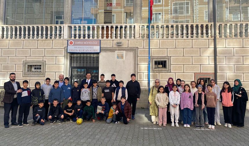 Espiye İlçe Müftüsü Özgül öğrencilerle buluştu