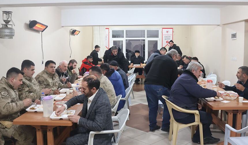 Geçit Köyünde geleneksel iftar