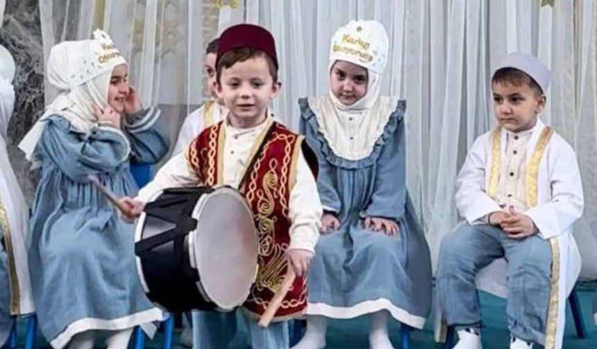 Sapancalı minikler camide ramazanı karşıladı