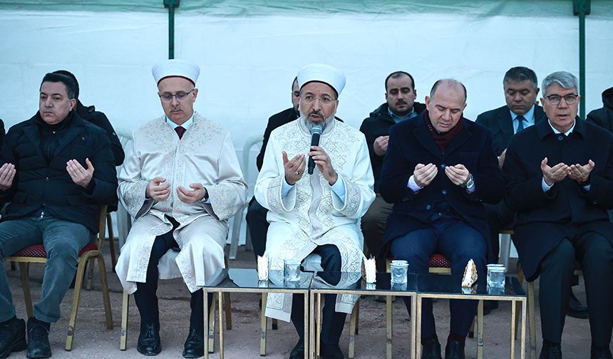 BAŞKAN ARPAGUŞ, DEPREMDE VEFAT EDENLER İÇİN DUA ETTİ